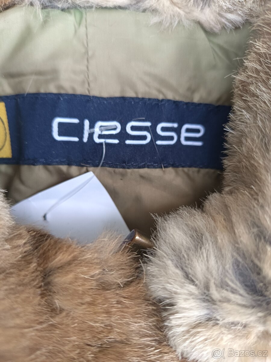 Bunda Unisex plněná kachním peřím límec pravá kožešina Mýval - 4