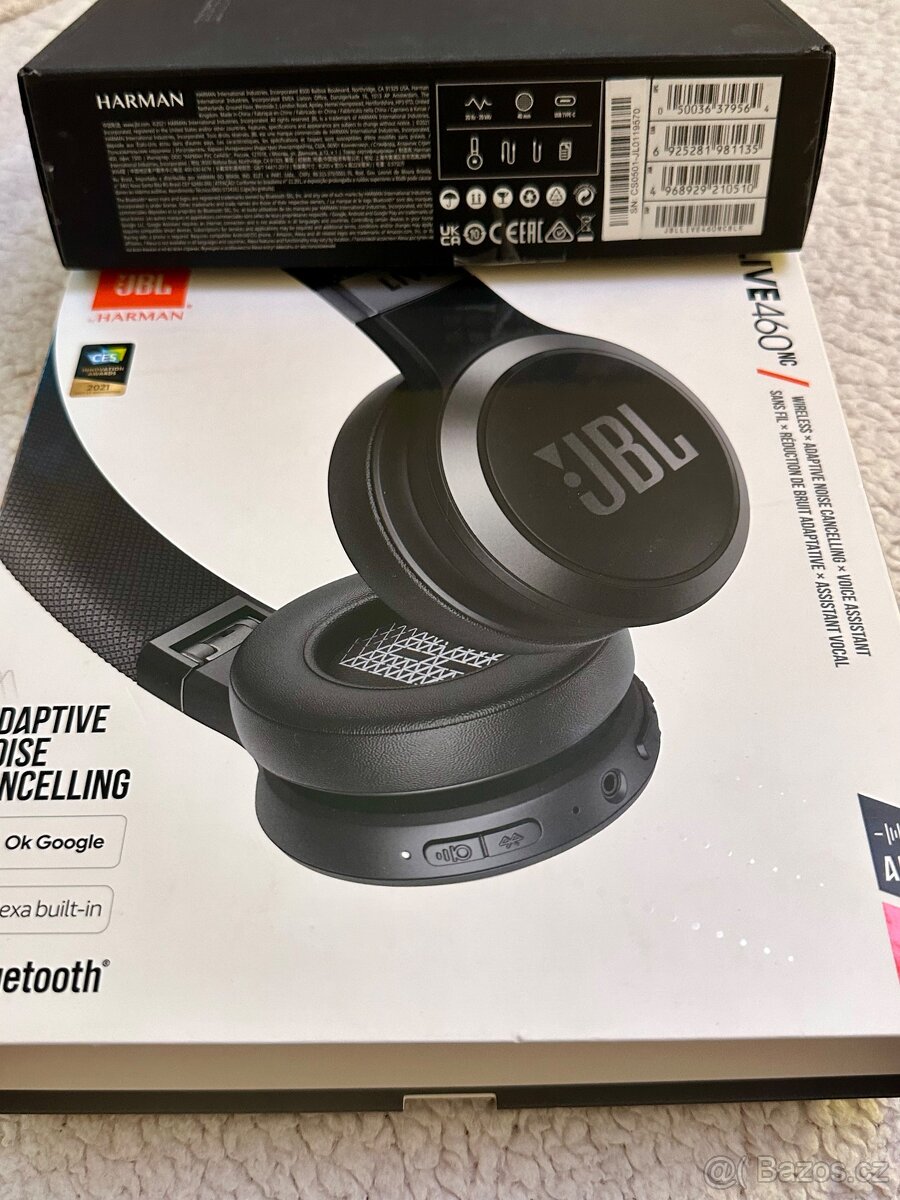 JBL Live 460NC černá - 4