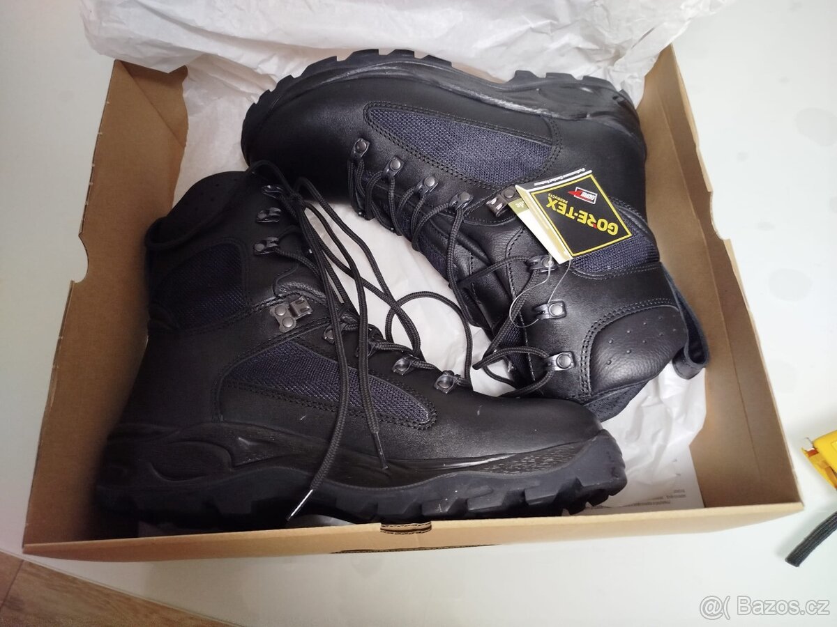 VOJENSKÉ BOTY KANADY PRABOS GORA -TEX - VELIKOST - 9,5-44-29 - 4