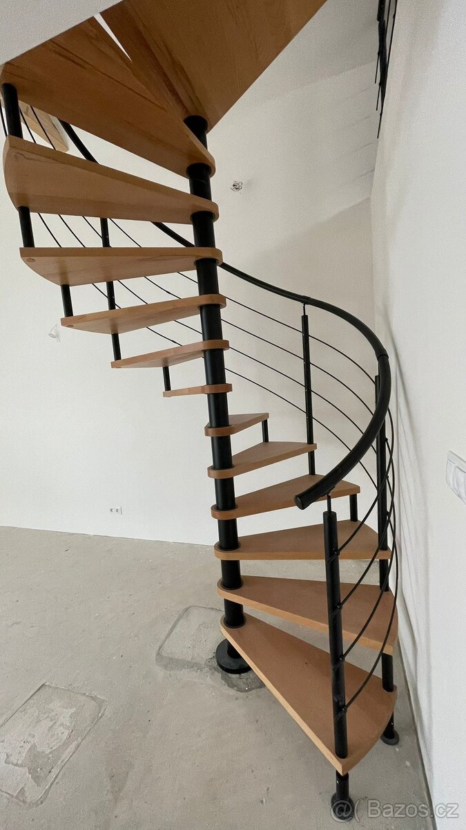 Nové montované točité schodiště - 4