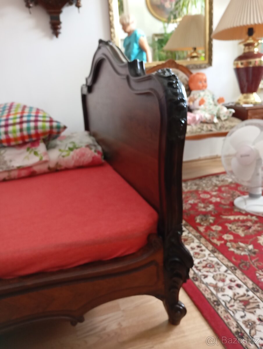 Starožitná postel 140x200 - 4