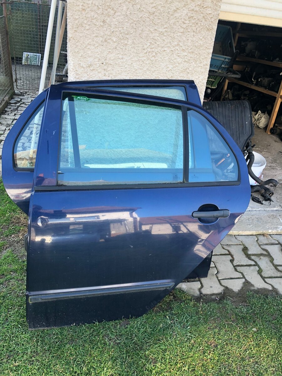 Škoda fabia I dveře, kapota, naraznik, světla - 4