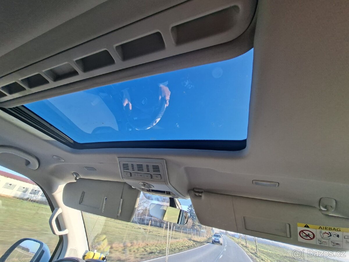 VW MULTIVAN T6 Highline. RV 2016 - 4