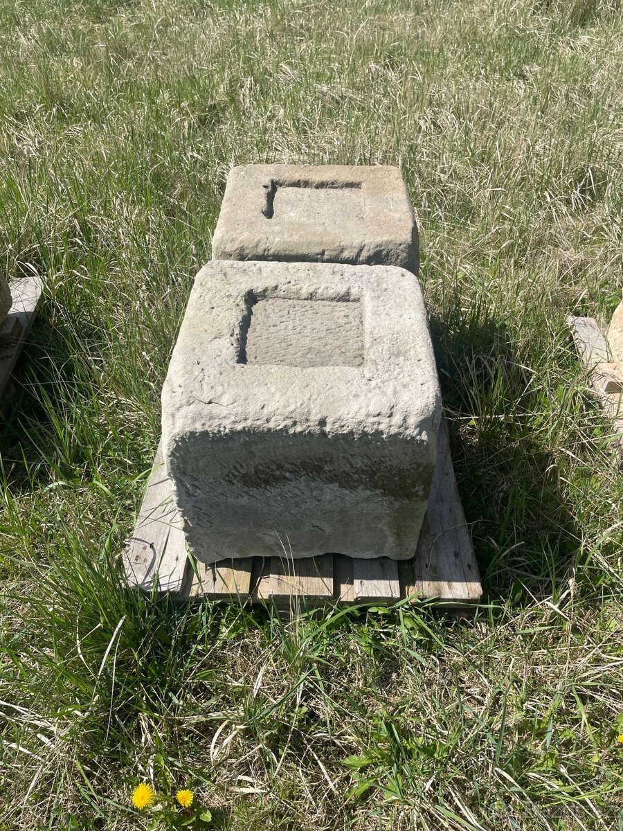 KÁMEN - PÍSKOVEC - 4