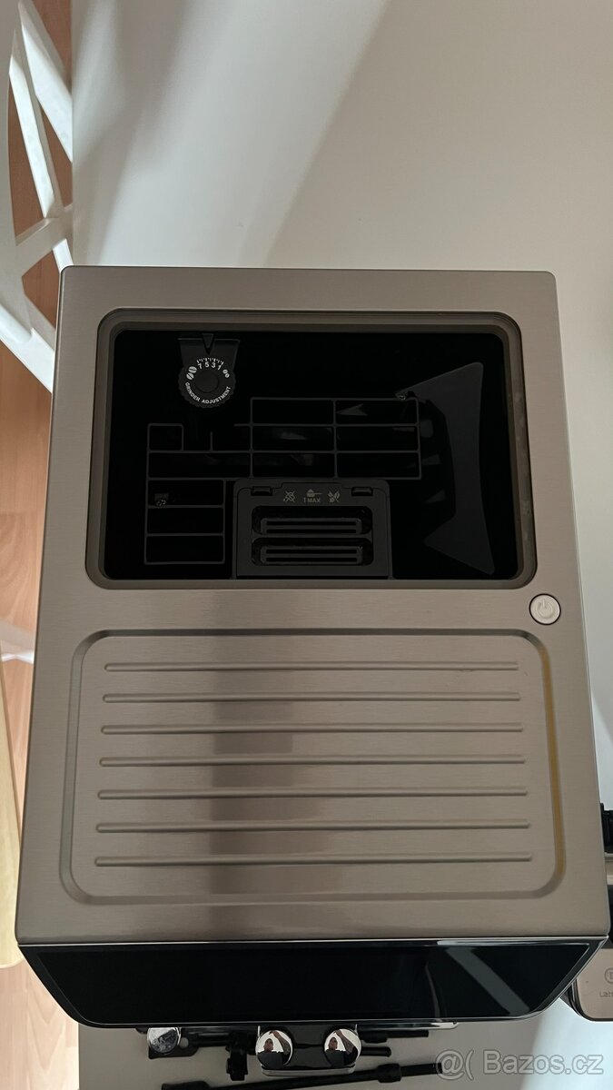 Kávovar Delonghi Primadonna elite experience - 4