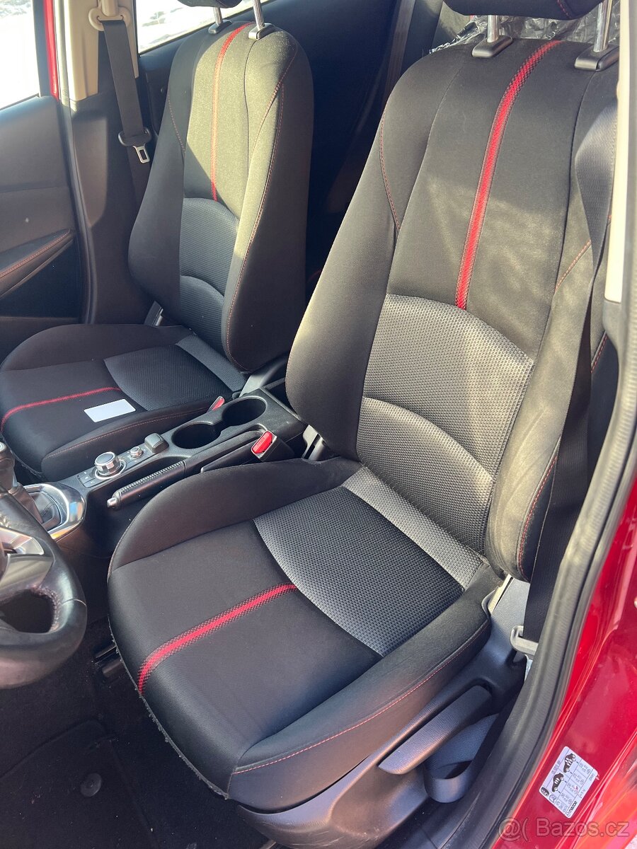 Mazda 2 - 4