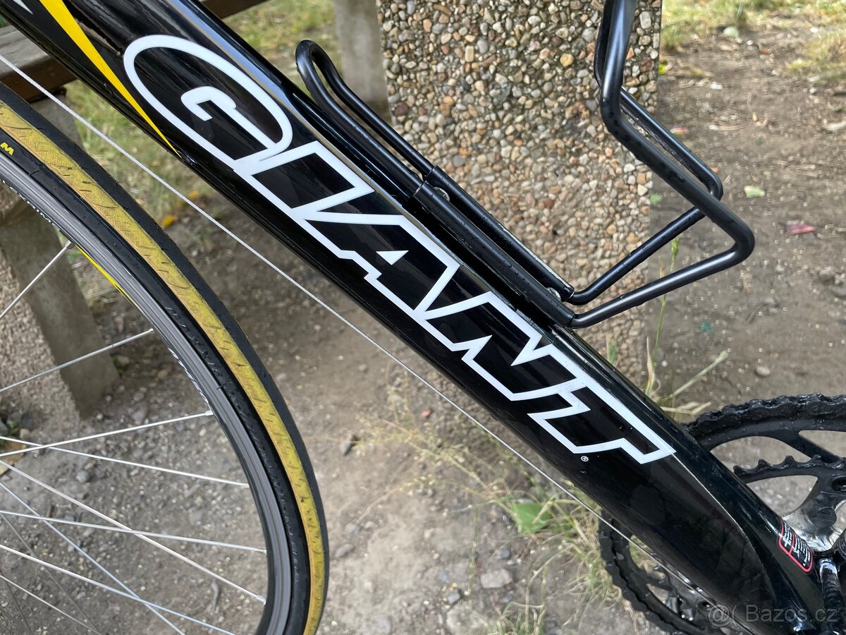 Silniční kolo Giant OCR 3 - 4