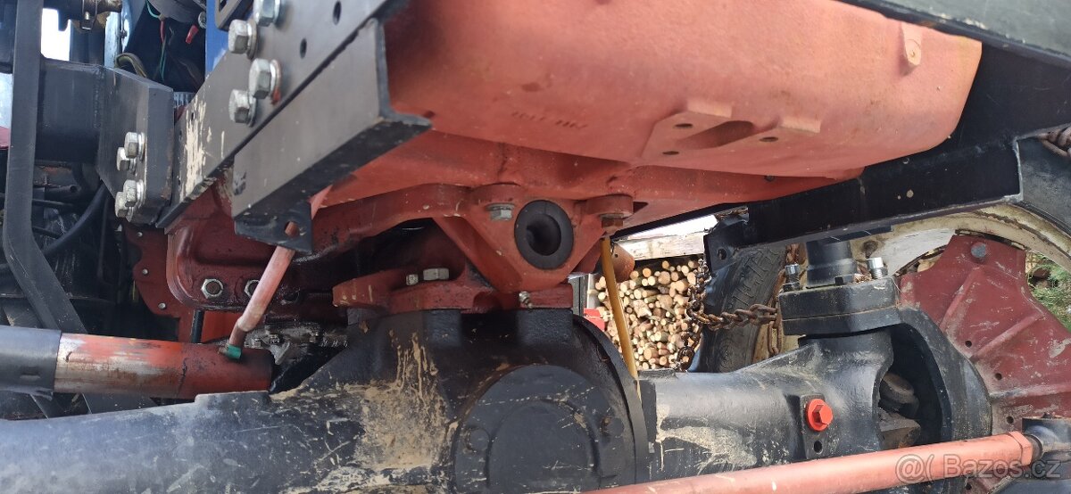 Zetor 7245 s nakladačem - 4