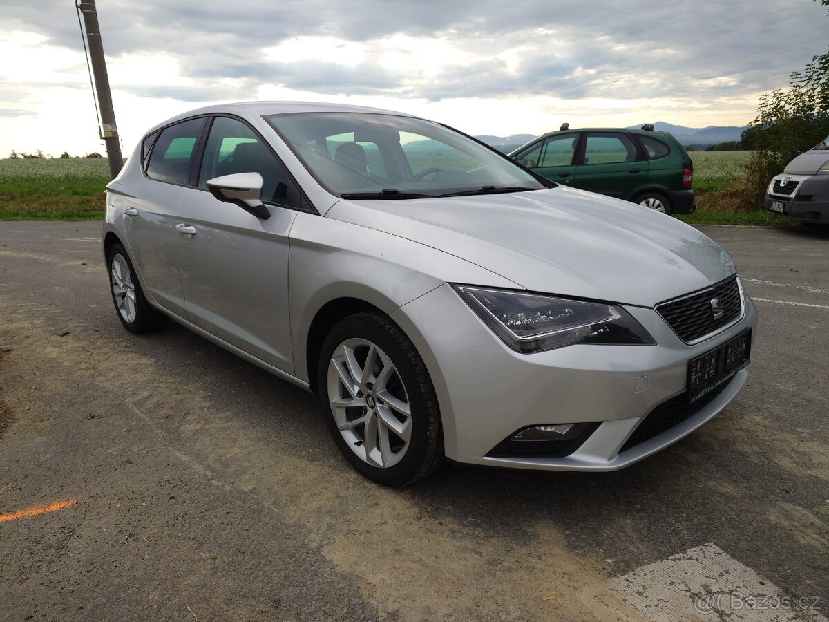 Seat Leon 1.6 TDi Style NAVIGACE, KAMERA - 4