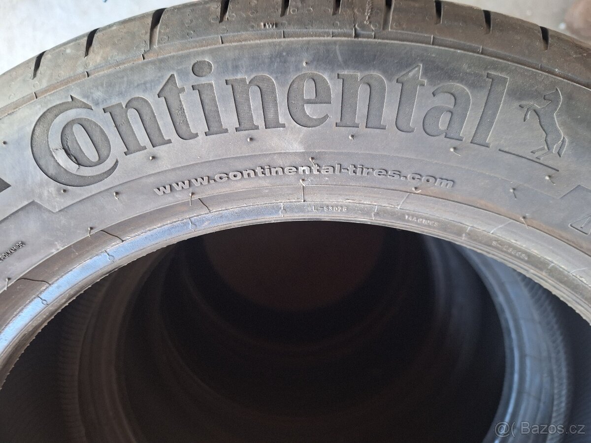 Prodám letní pneu 235/50/19 Continental - 4