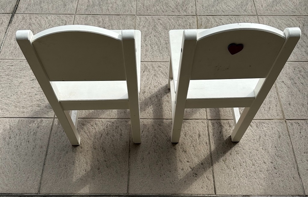 Dětský stolek a židle - 4