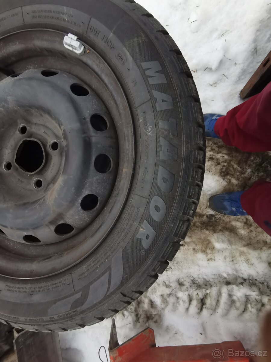 kola citroen C3 185/60 R14 - 4