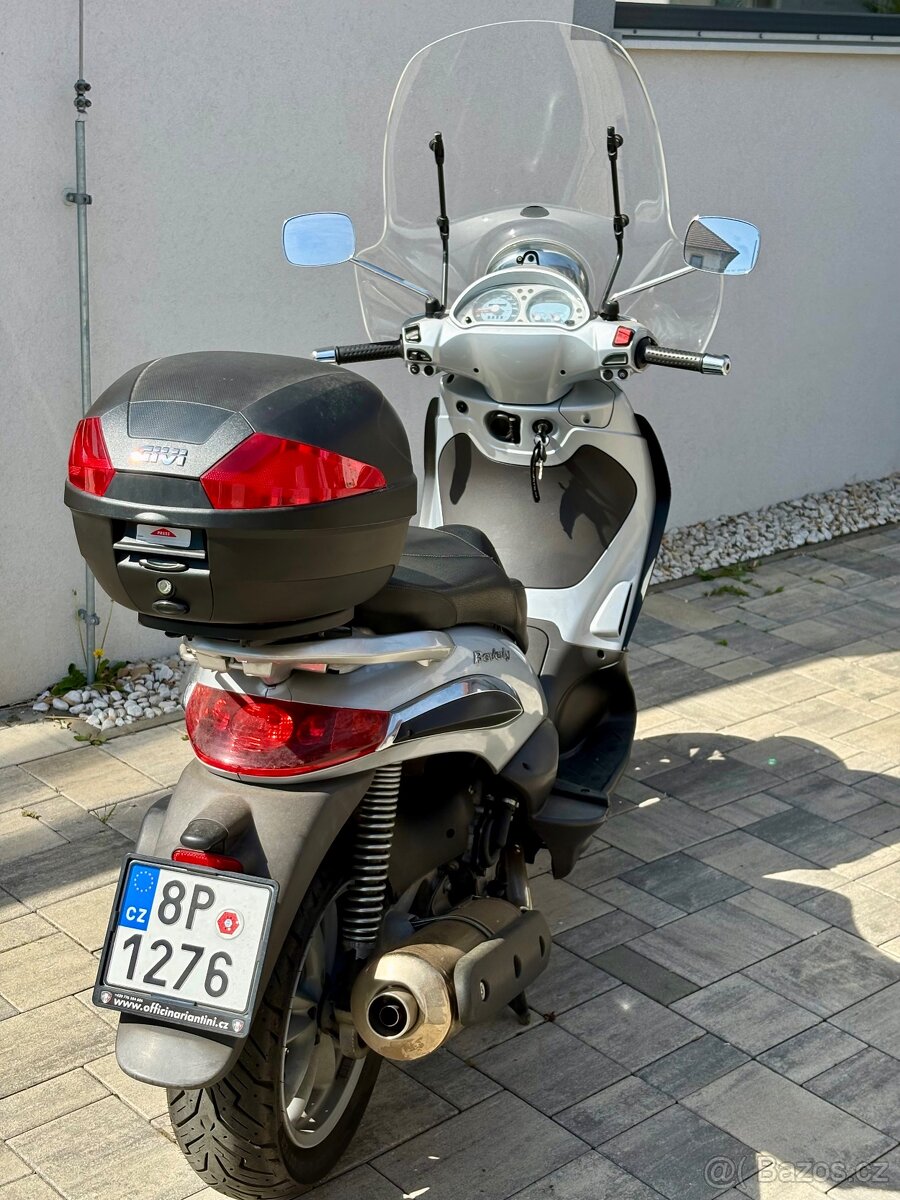 Piaggio Beverly 500 - 4