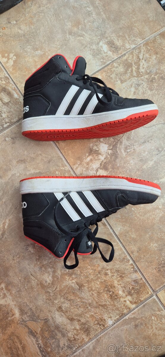 Adidas v.38 - 4
