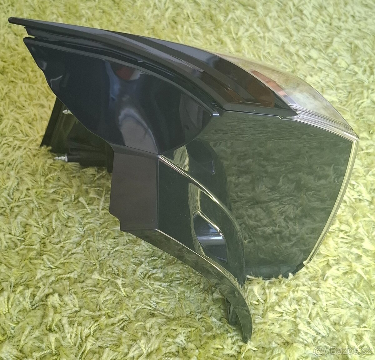 Z - P světlo Suzuki S-cross 23, origo, stav nového - 4