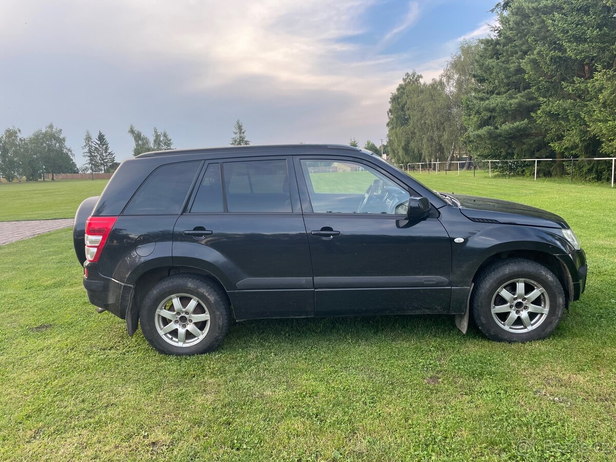 Suzuki grand Vitara - 4