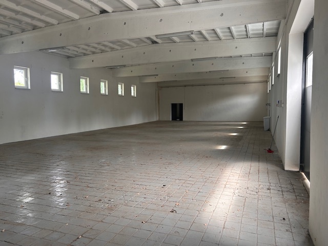 Nebytový prostor sklad výrobní hala - 4