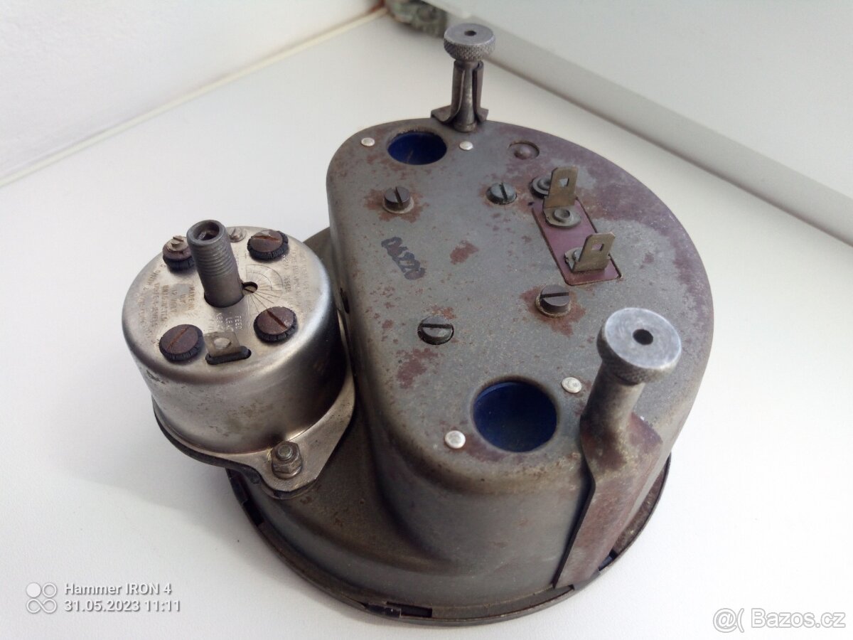 Jaguar otáčkoměr. - 4