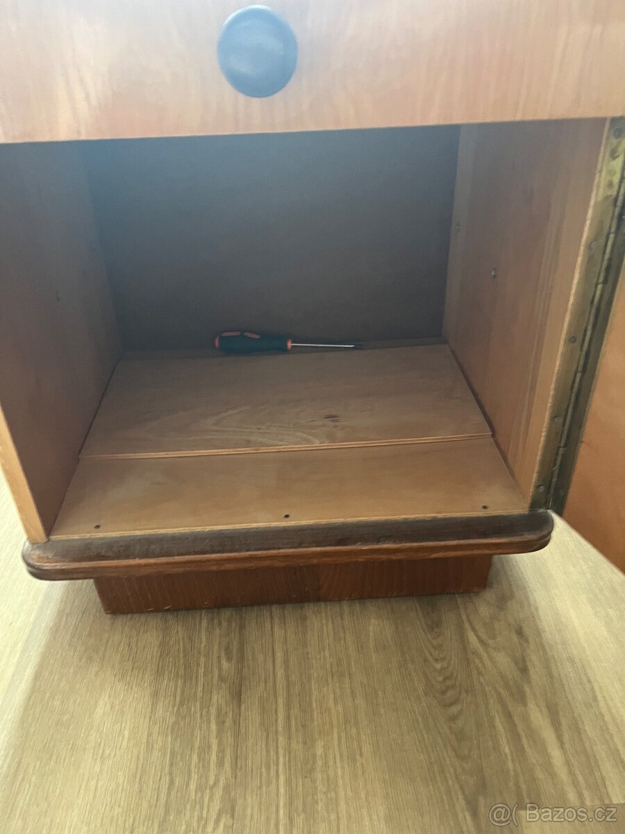 Retro skříňka - 4