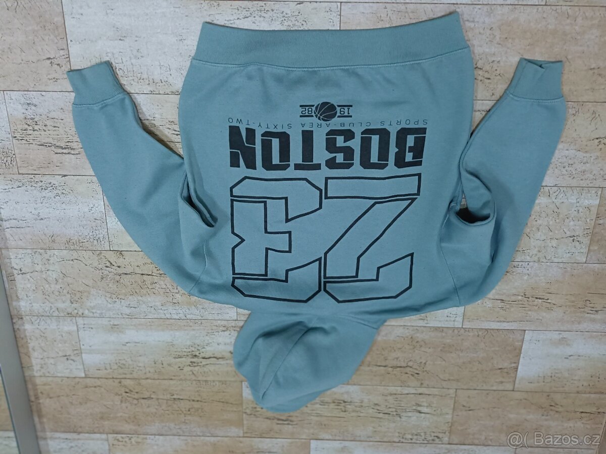 Chlapecká mikina vel. 146/152 - 4