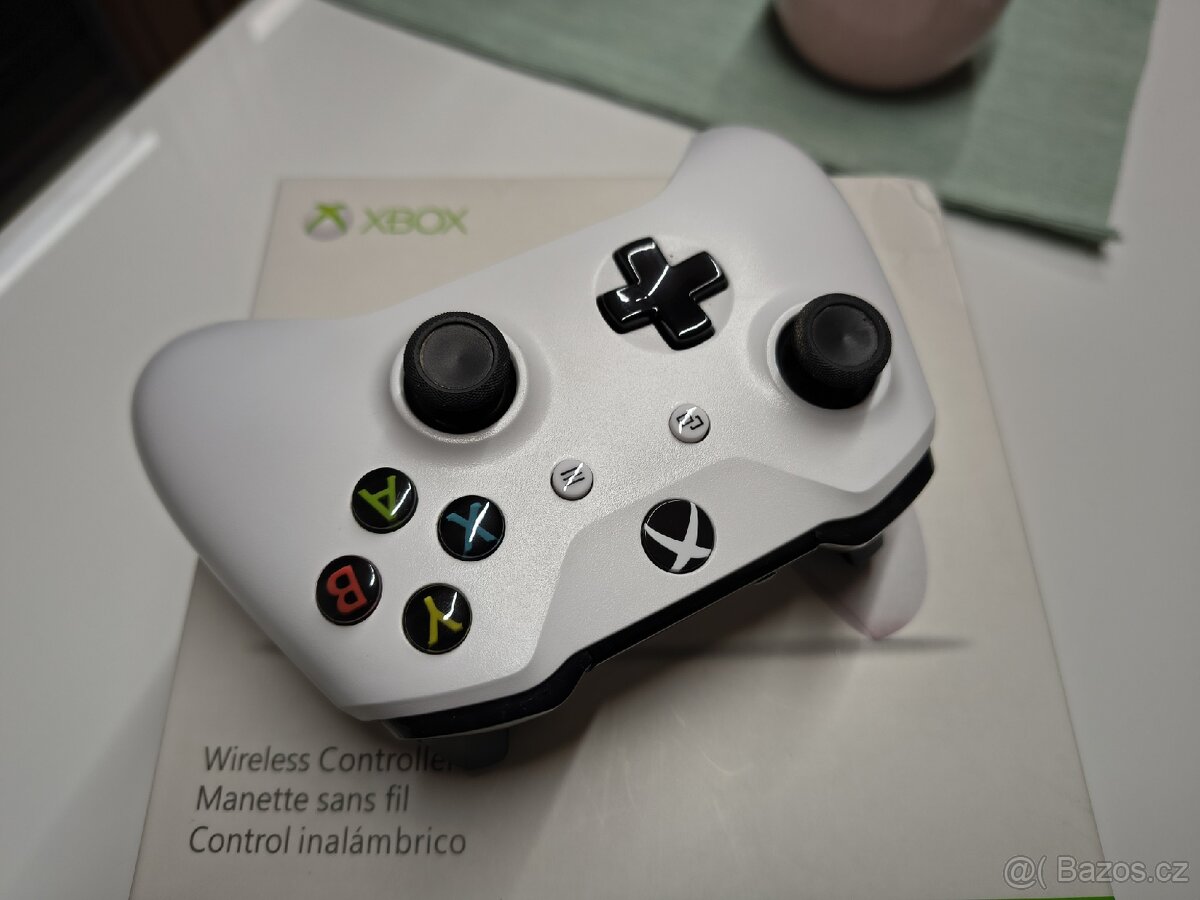 Xbox one ovladač, skvělý stav, krabice - 4