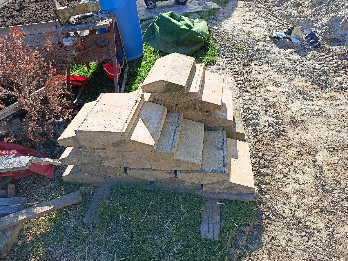 Plotové stříšky - 4