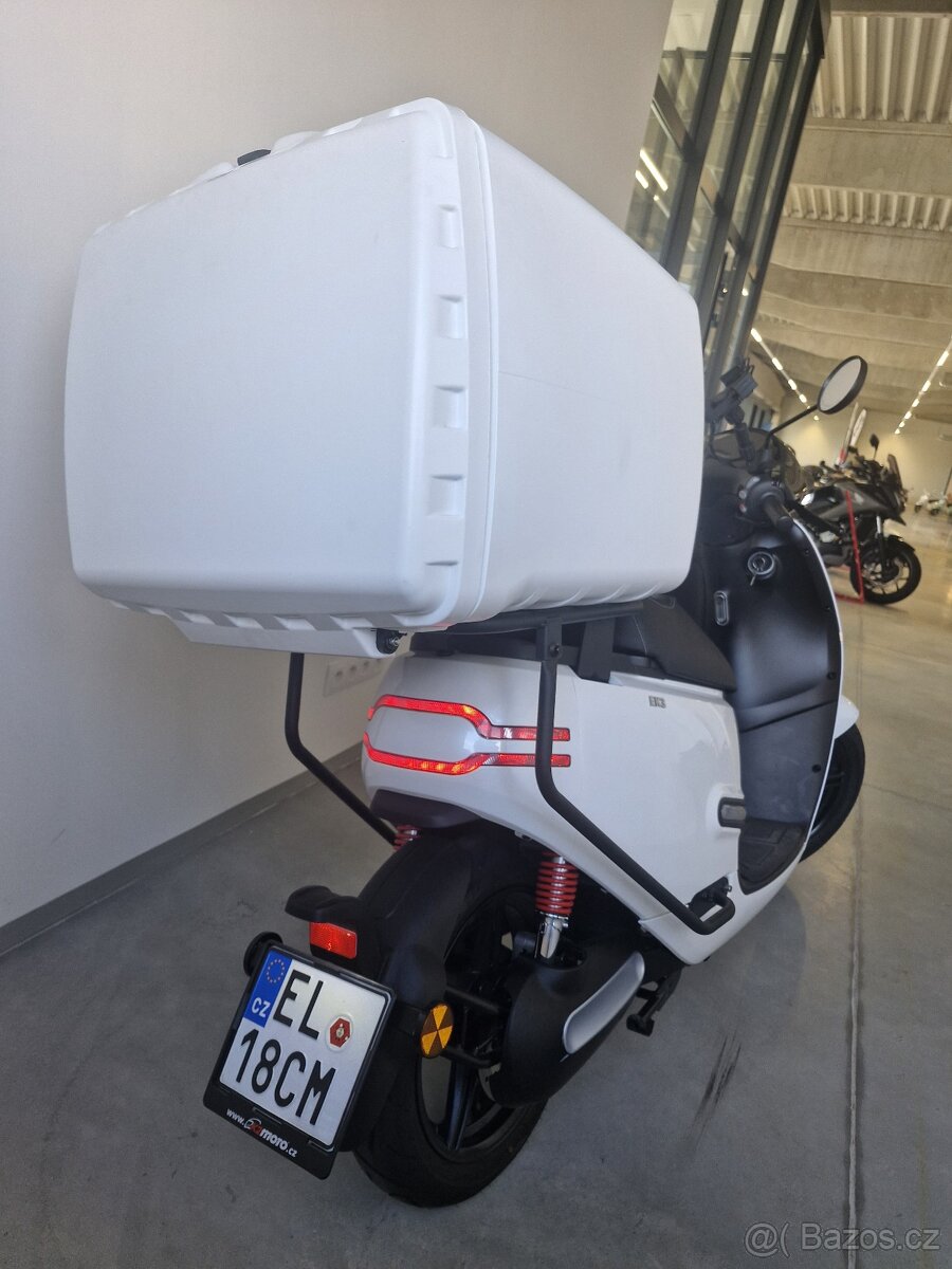 Horwin EK3 s delivery boxem - 4