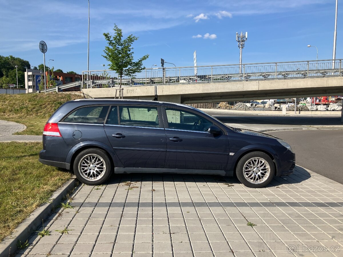 Opel Vectra C 1,9 CDTI 88 KW, 2 sady kol, nová cena - 4
