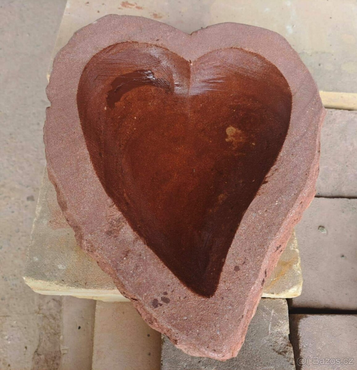Kamenná pítka - srdce - 4