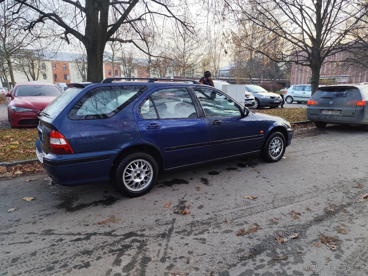 Honda Civic Aerodeck - 4