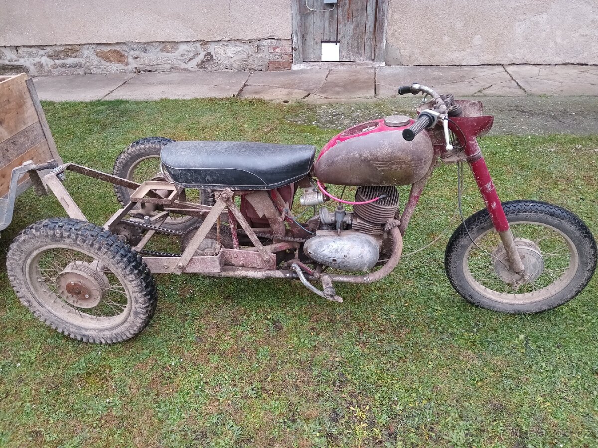 TERÉNNÍ TŘÍKOLKA - 4