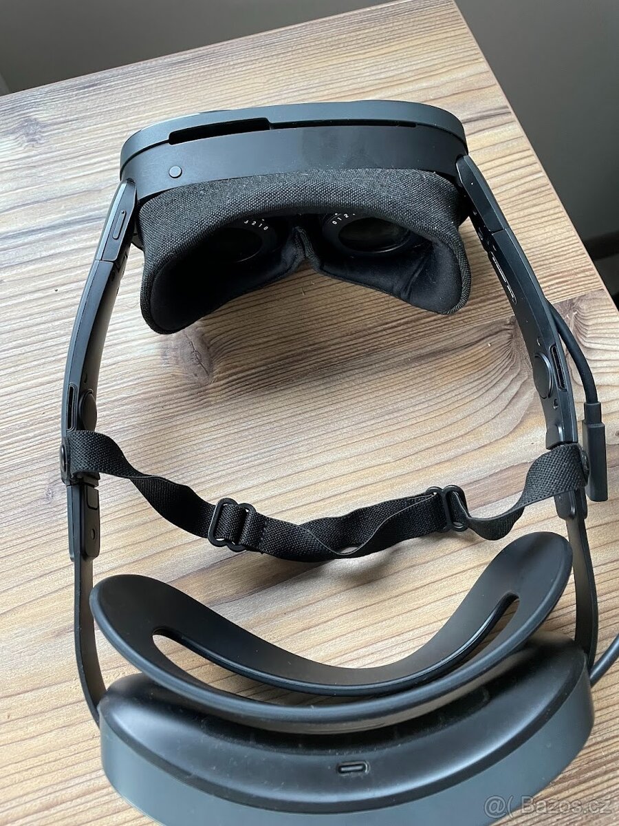 HTC Vive XR Elite – málo používané VR brýle - 4