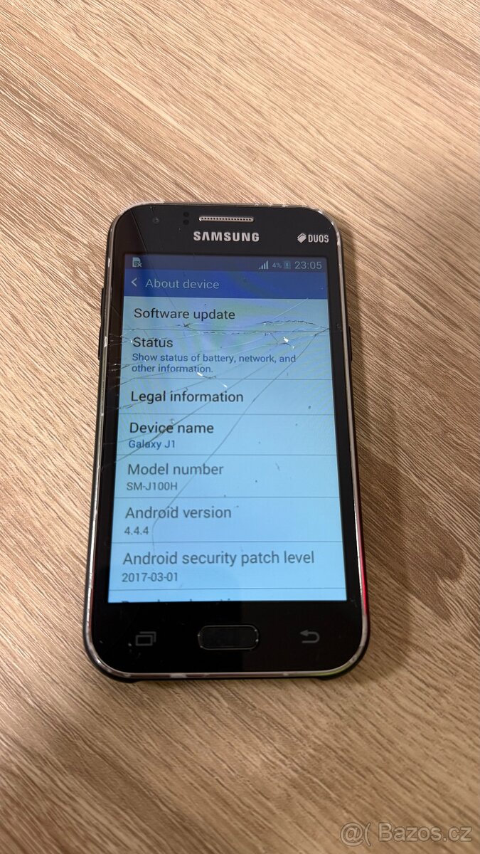 Samsung Galaxy J1 Duos 4 GB - 4