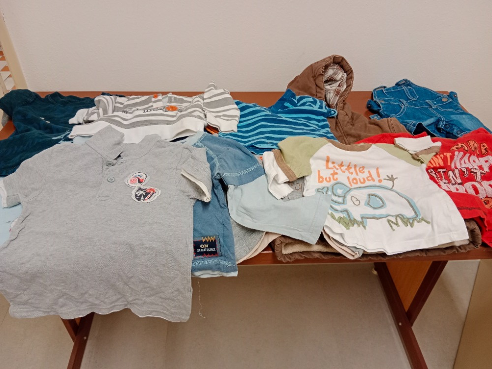 Balík chlapeckého oblečení vel. 86 - do jednoho roku - 4