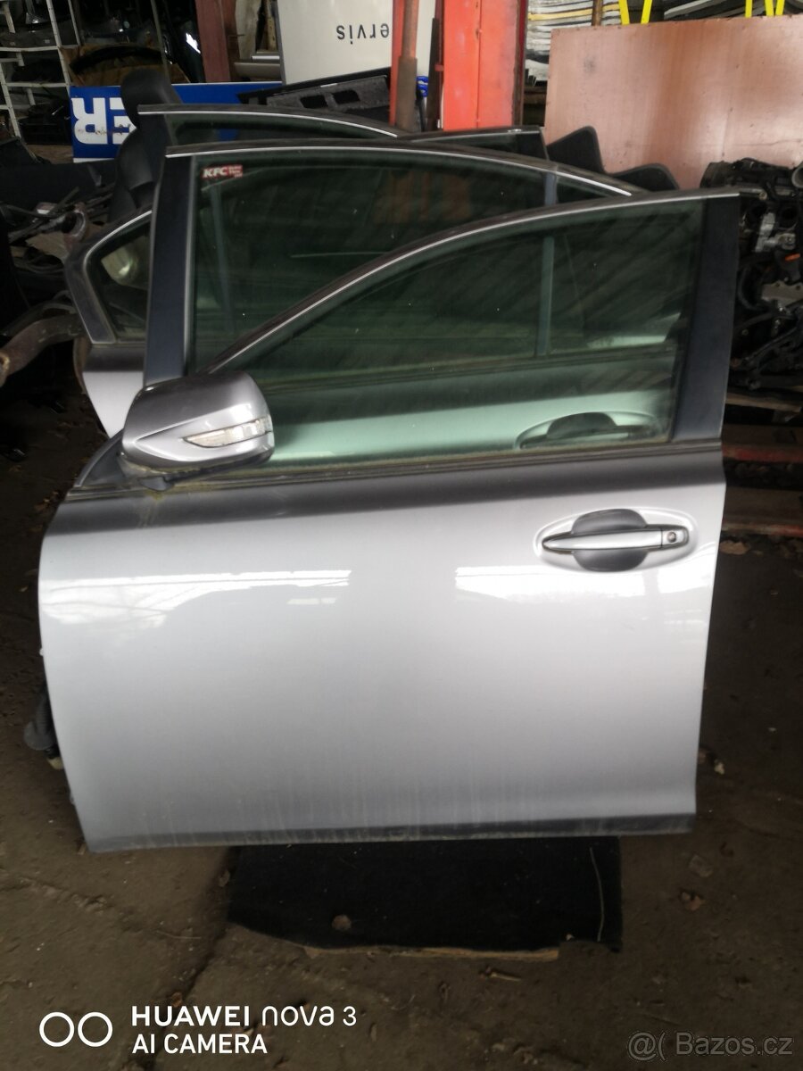 Subaru Legacy 2010 2.5 náhradní díly - 4