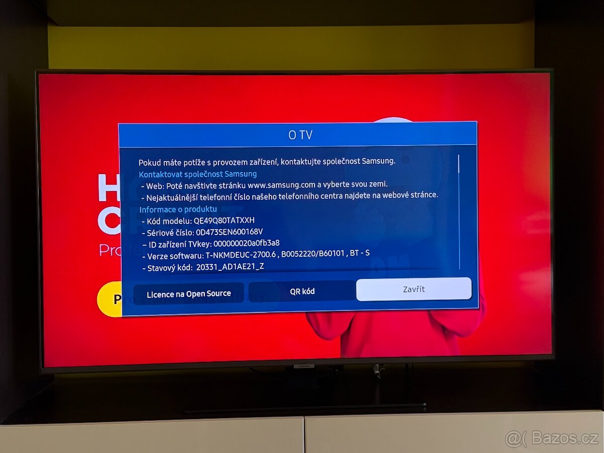 Samsung 49" QLED 4K TV Q80T (2020) - 4