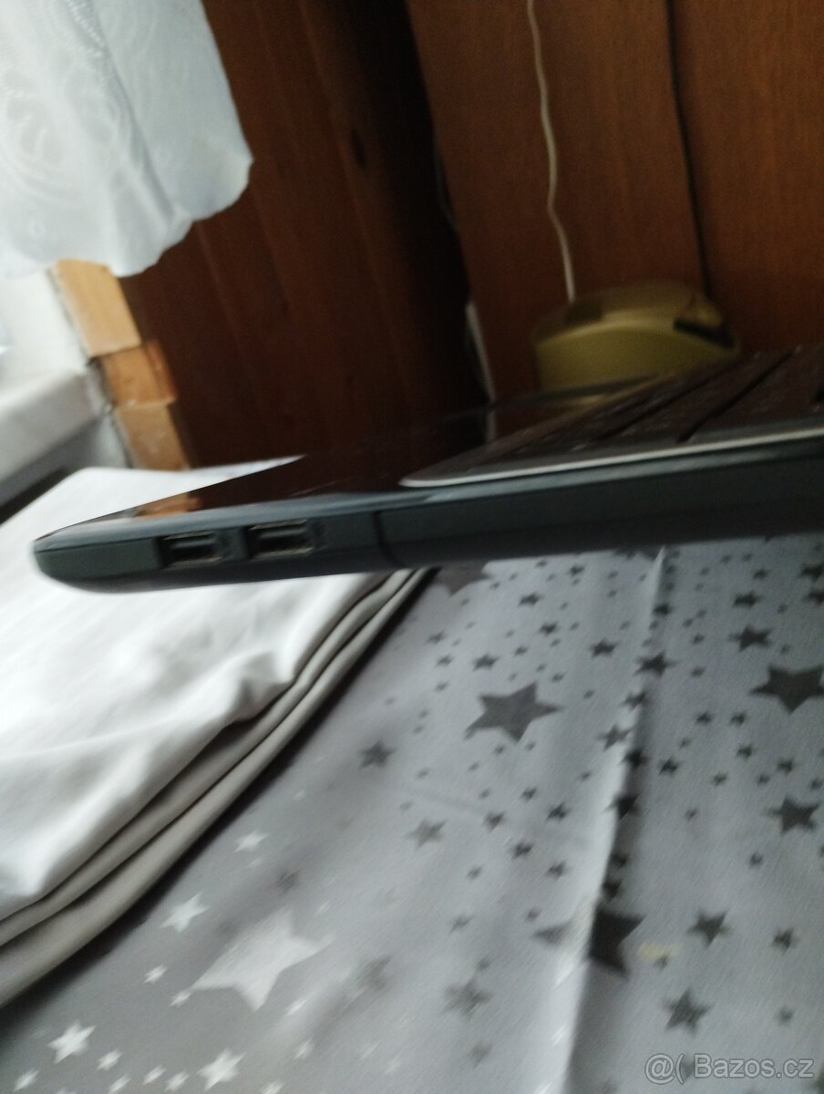 Packard Bell s WIN 11 repasovaný - 4