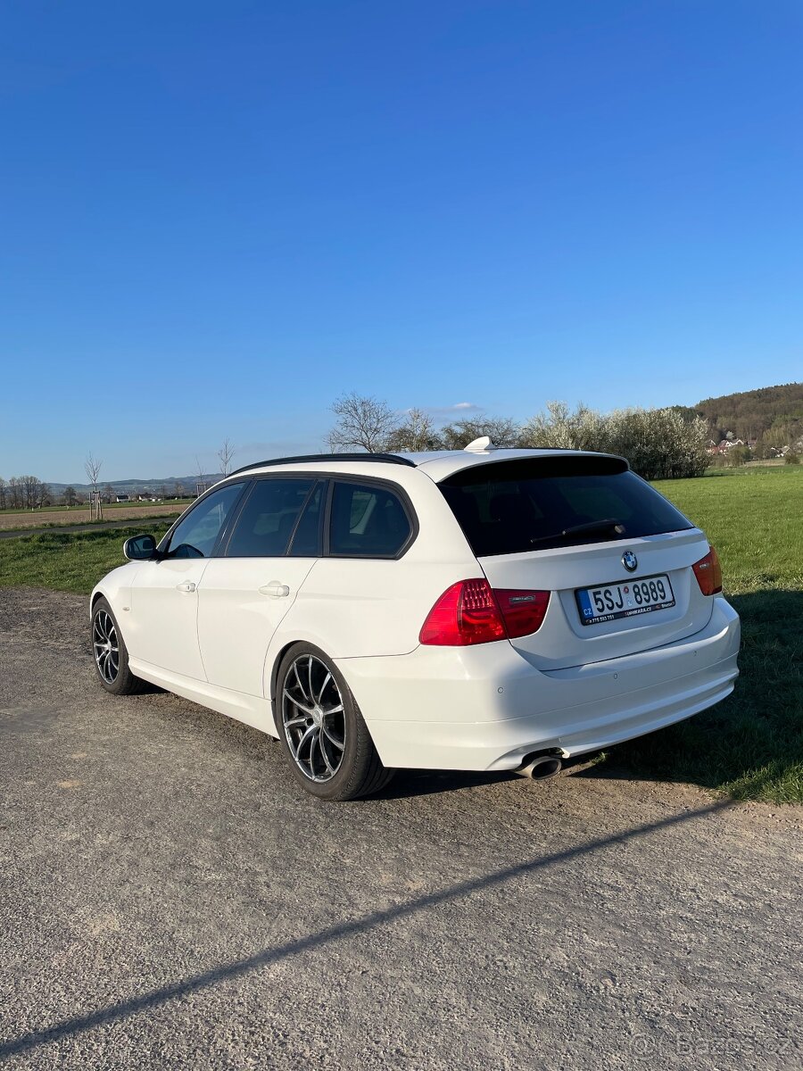 BMW e91 320d LCI - 4