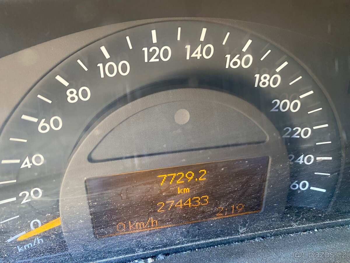 Mercedes W203 C200 - 4