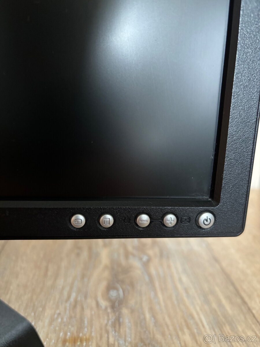 Monitor Dell E228WFP - 4