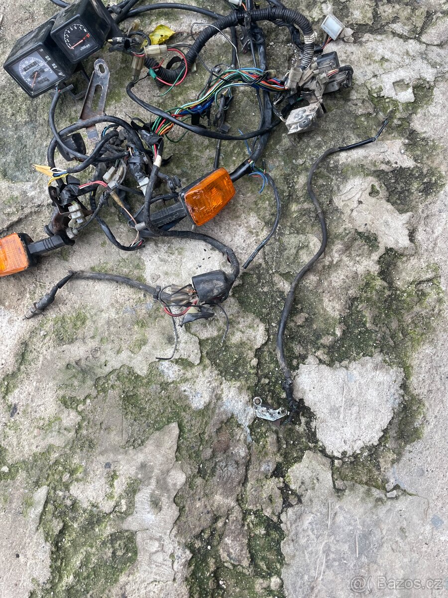 Kompletní elektrika na Hondu X250