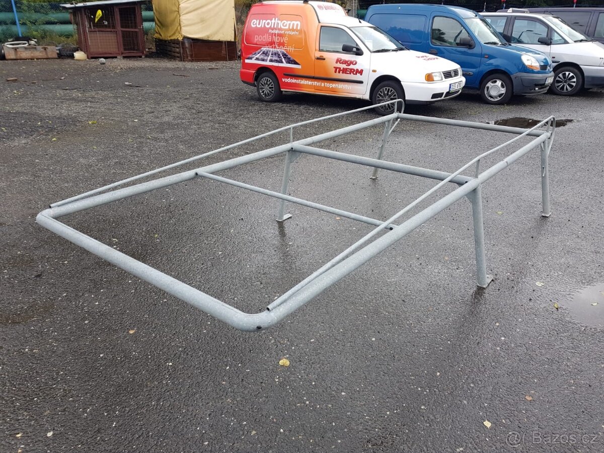 Toyota Hilux, Prodám speciální zahrádku, rampu