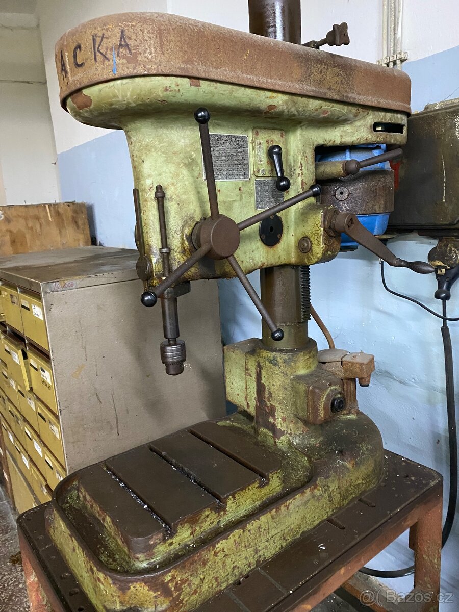 VYBAVENÍ DÍLNY - 4