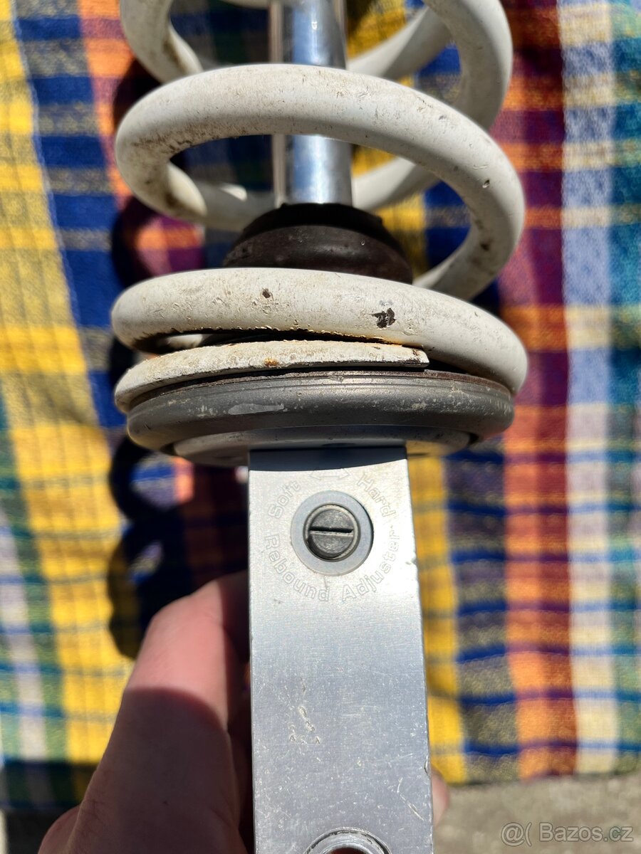 Zadní Tlumič WP - 4