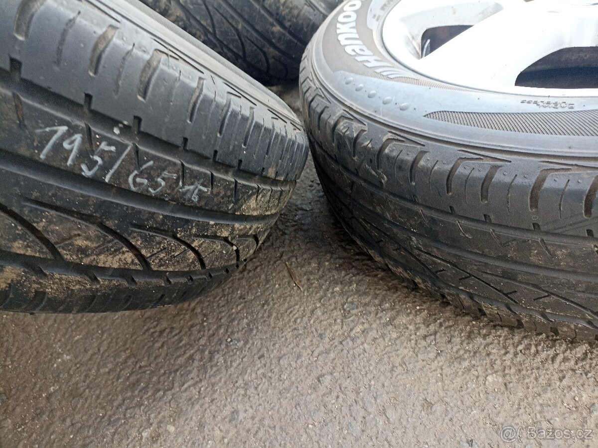 sadu ALU kol originál Škoda Octavia 2 15" - 4