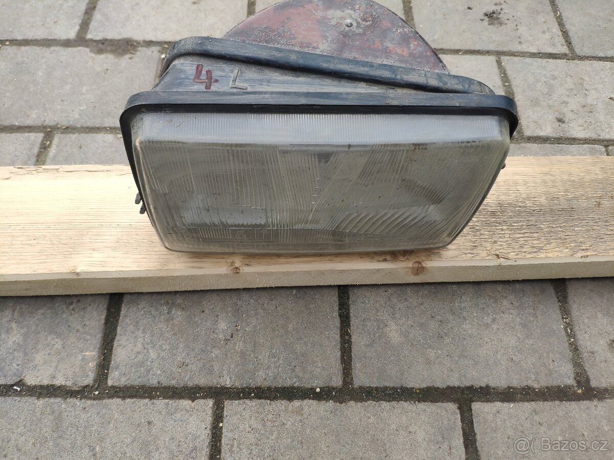 Přední světlo Škoda 120 L (4/5) - 4