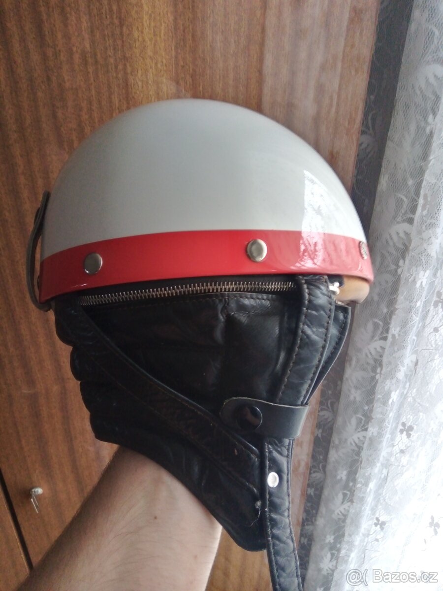 Policejní motohelma, přilba - 4