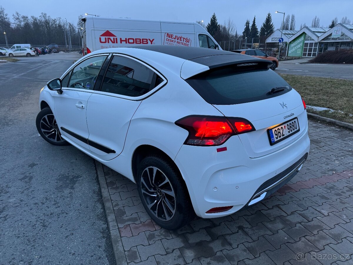 CITROËN DS4 1.6 e-HDi 84 kW, 2013 - 1. majitel ČR - 4