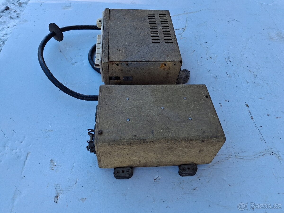 Staré autorádio TESLA 2101BV "Orlík" - 4