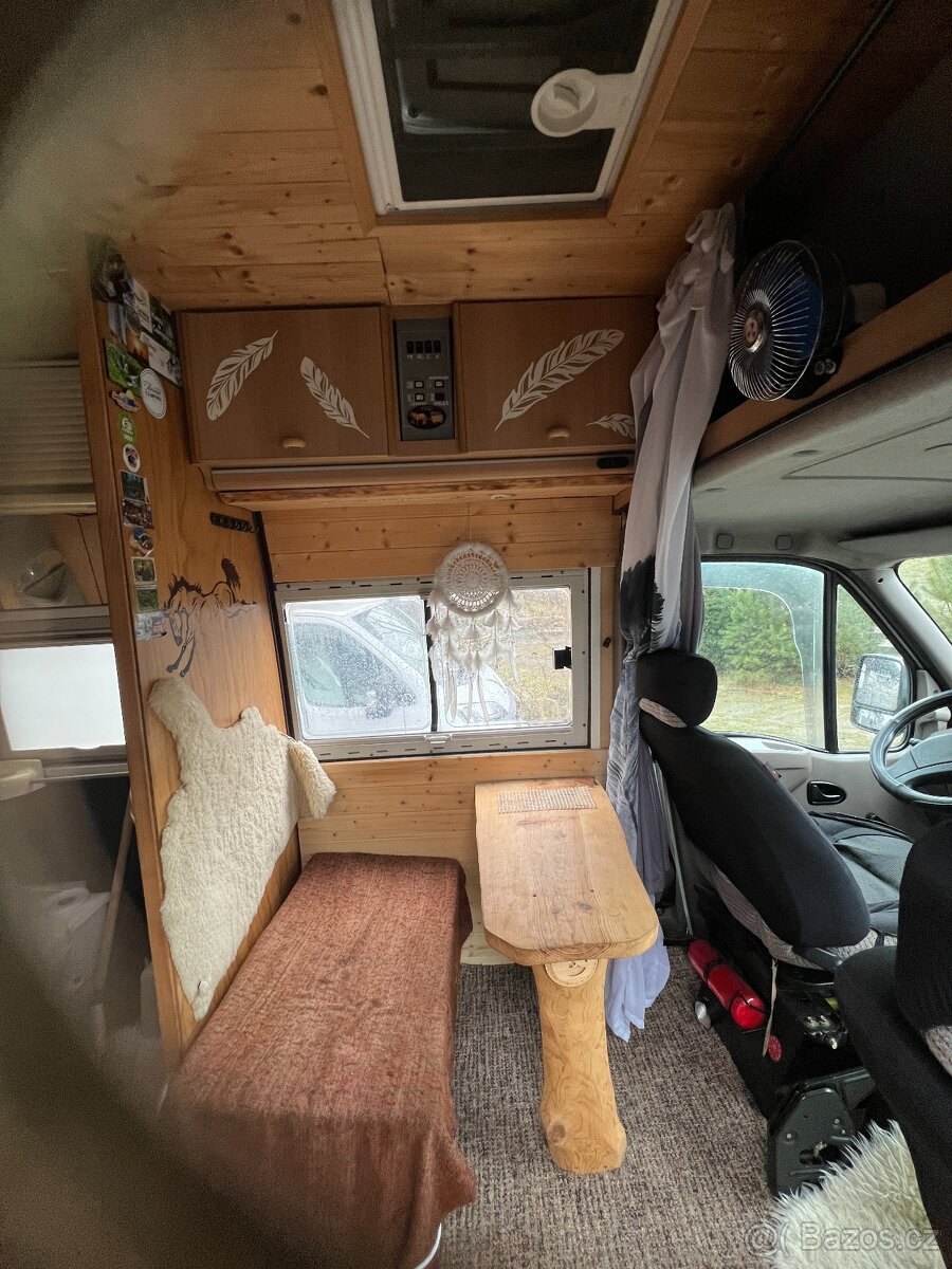 Obytná dodávka - 4